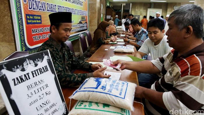 Ilustrasi kelebihan membayar zakat secara talian online