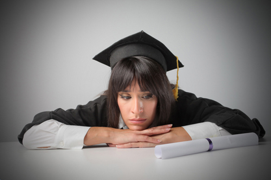 Gambar hiasan berkaitan tips pengurusan kewangan untuk graduan baru