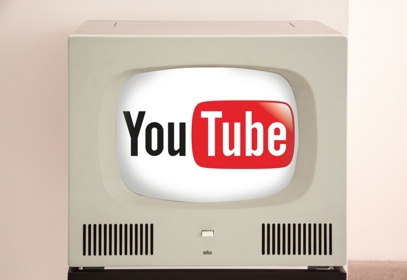 Ilustrasi cara untuk buat duit dengan YouTube channel sendiri