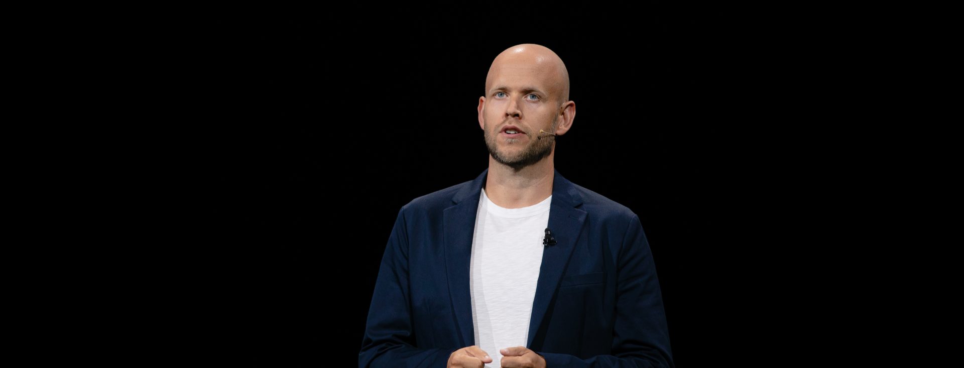 Daniel Ek, pengasas dan Ketua Pegawai Eksekutif Spotify dalam gambar rasmi syarikat.
