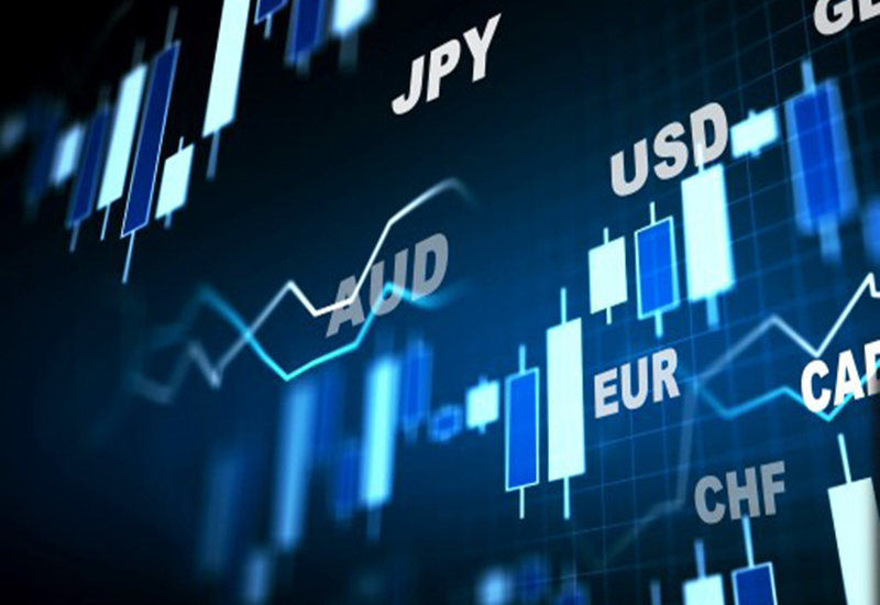 Skrin paparan perdagangan forex dengan graf dan kadar mata wang