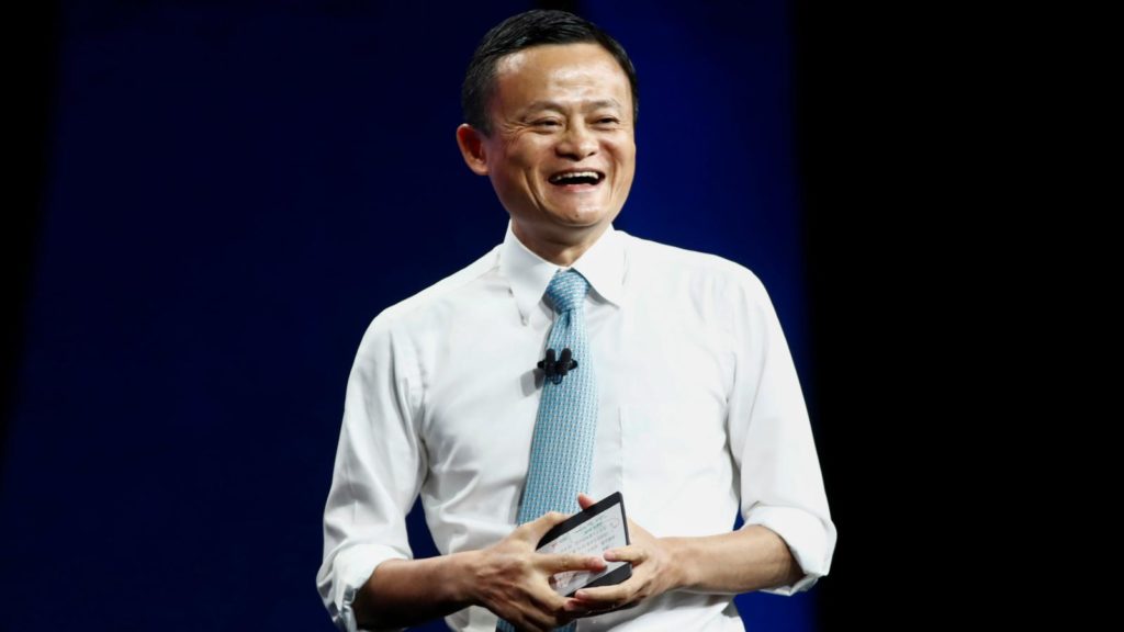 Jack Ma sedang berucap