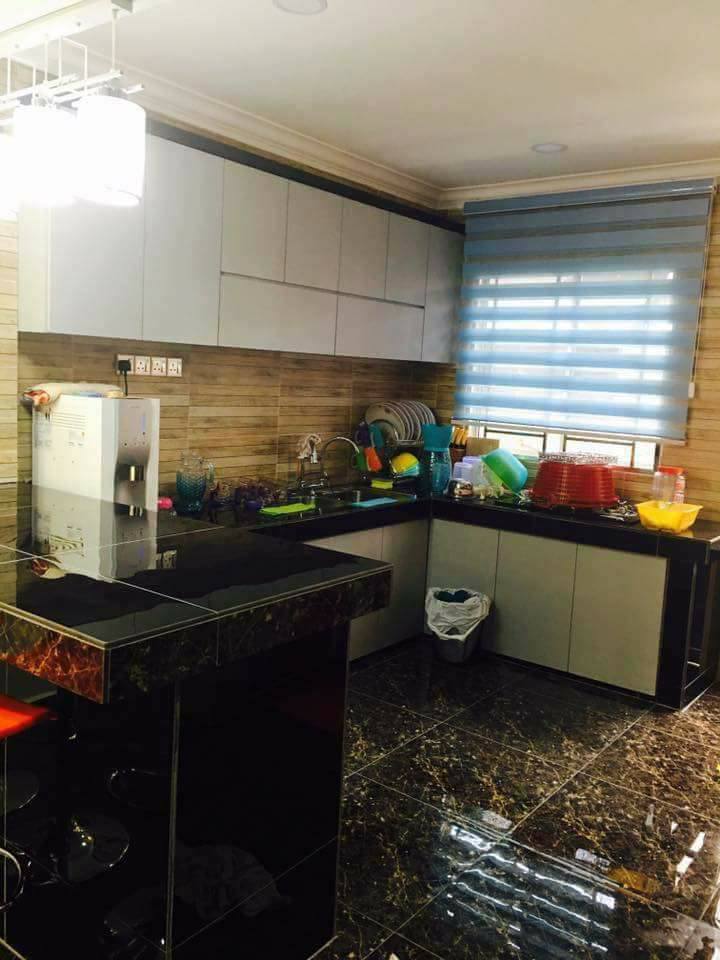 renovate rumah kos rendah