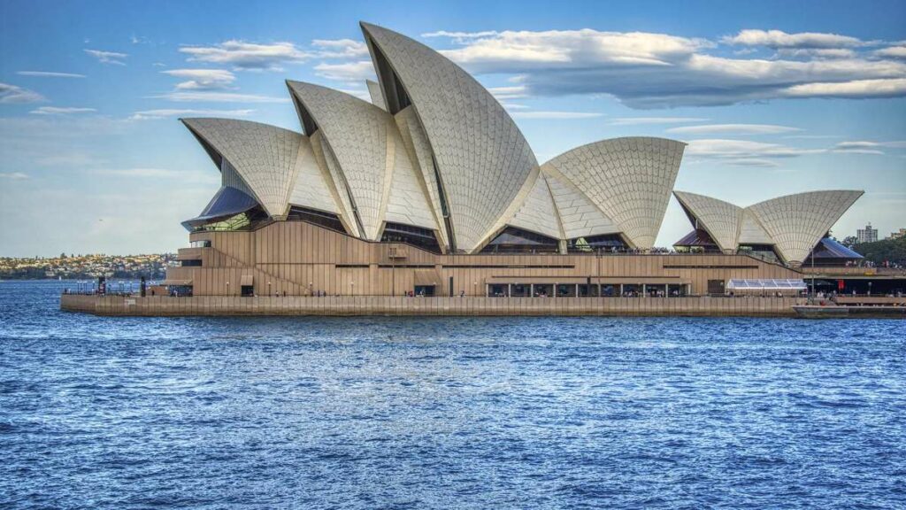 Pemandangan bandar Sydney dengan mercu tanda terkenal