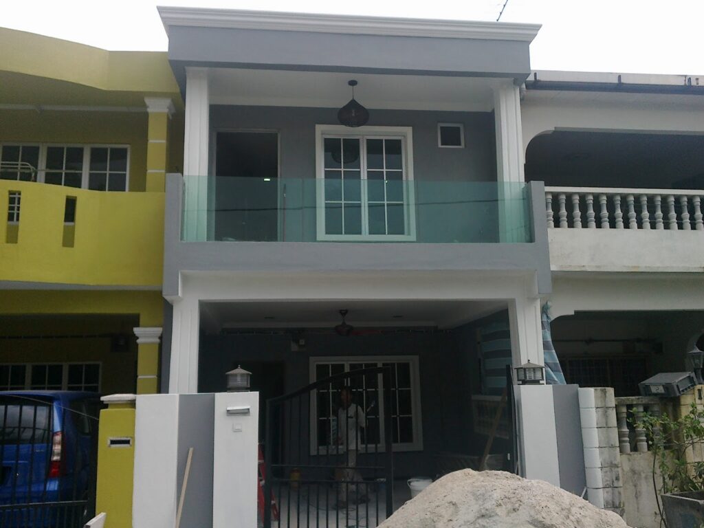 renovate rumah kos rendah