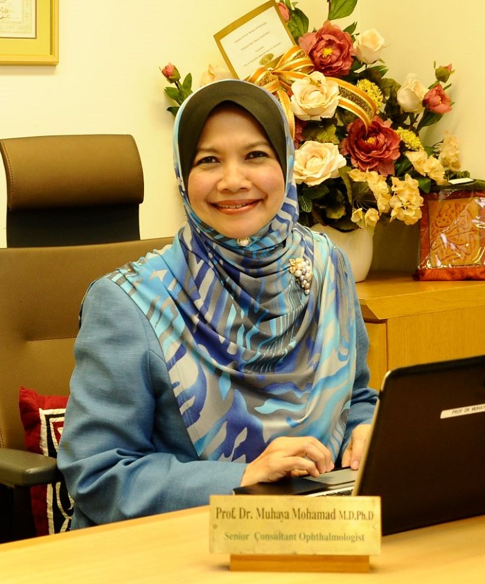 Gambar Datuk Prof Dr Muhaya Mohamad, pakar perunding mata dan tokoh inspirasi.