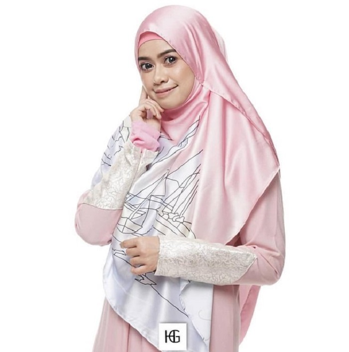 Gambar Heliza Helmi, penyanyi dan aktivis kemanusiaan yang dikenali sebagai ikon Aman Palestin.
