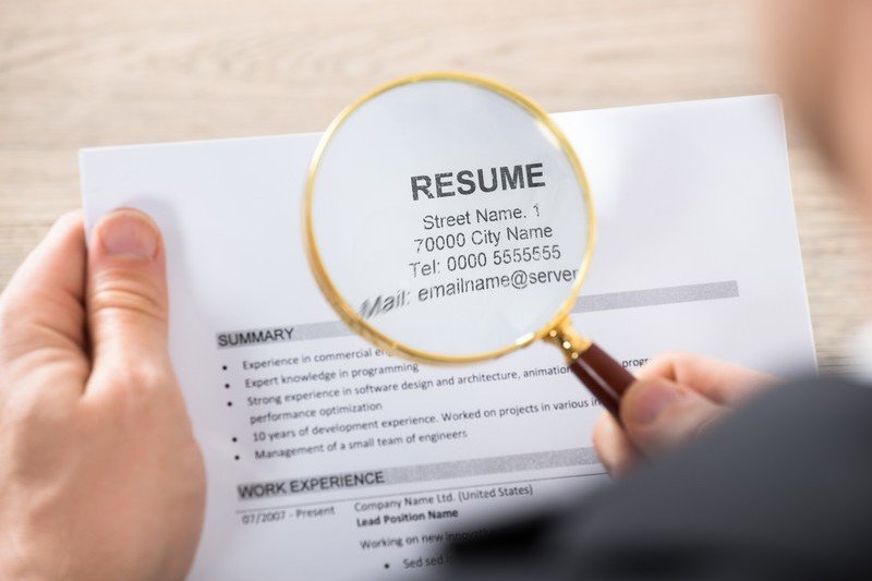 Panduan dan tips menulis resume kerja yang baik untuk menarik perhatian majikan.